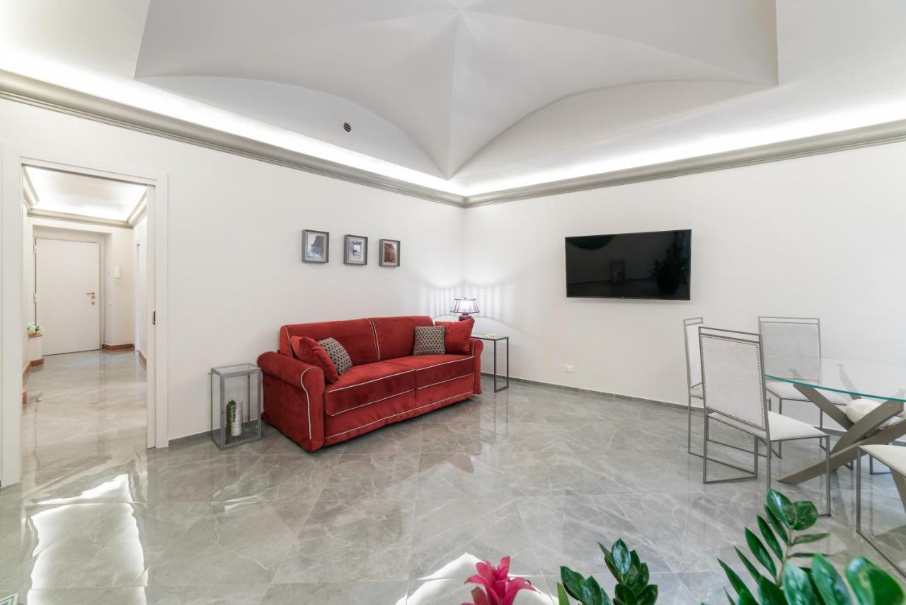 Bmga L Viapaola43 Palace Рим Экстерьер фото