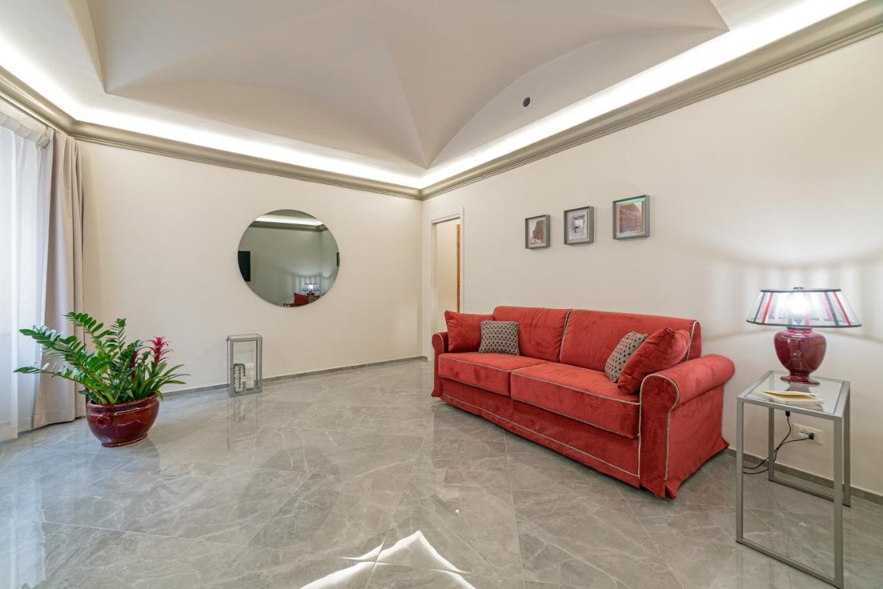 Bmga L Viapaola43 Palace Рим Экстерьер фото