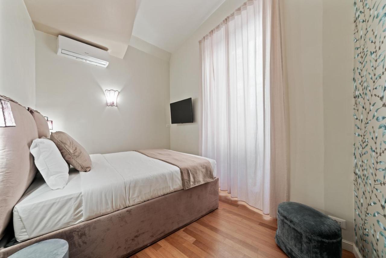 Bmga L Viapaola43 Palace Рим Экстерьер фото